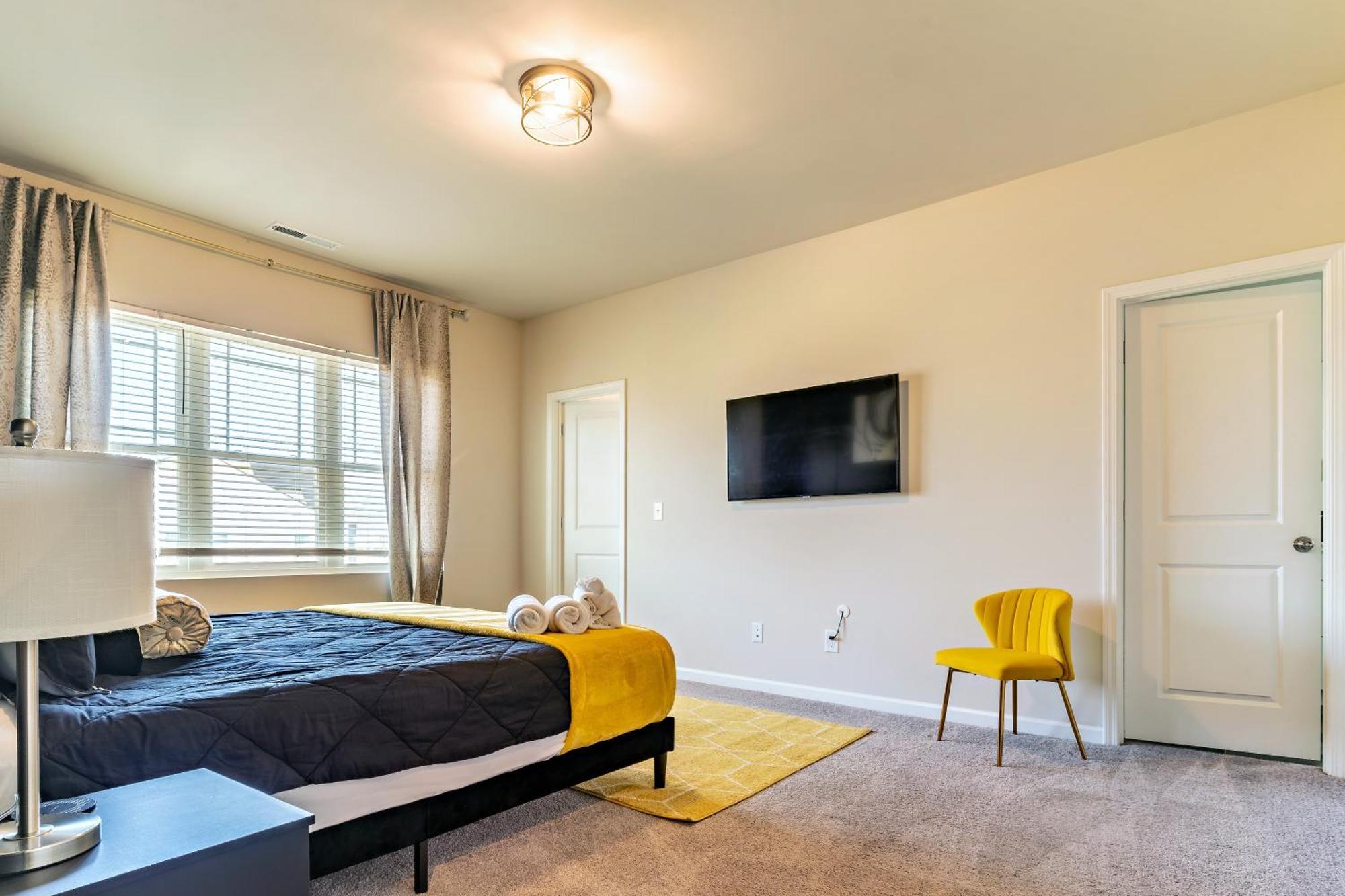 Raleigh Luxe Family Retreat- 15 Min To Downtown, Kids Gear, Fast Wifi For Wfh, Ev & Pet Friendly Villa Exterior photo